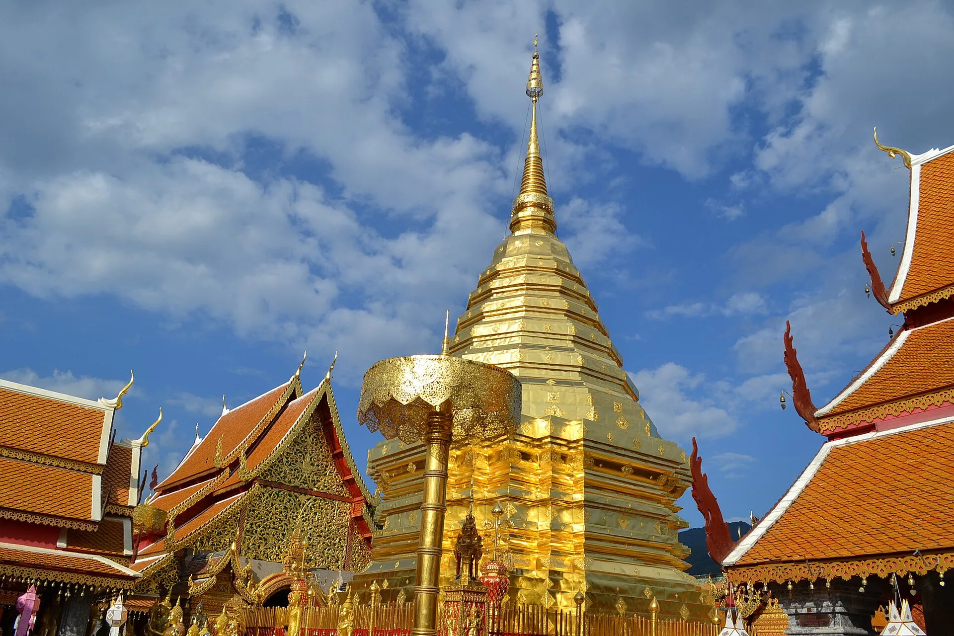 Monter au temple de Doi Suthep